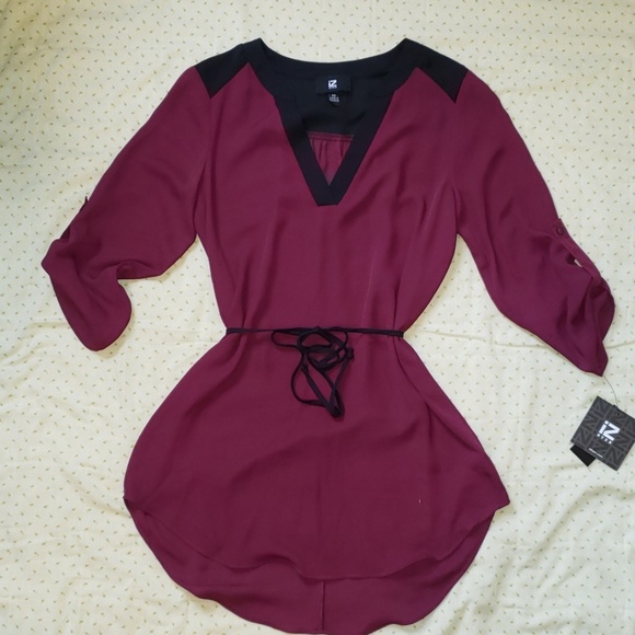 Iz Byer Raspberry tunic blouse - Picture 1 of 4